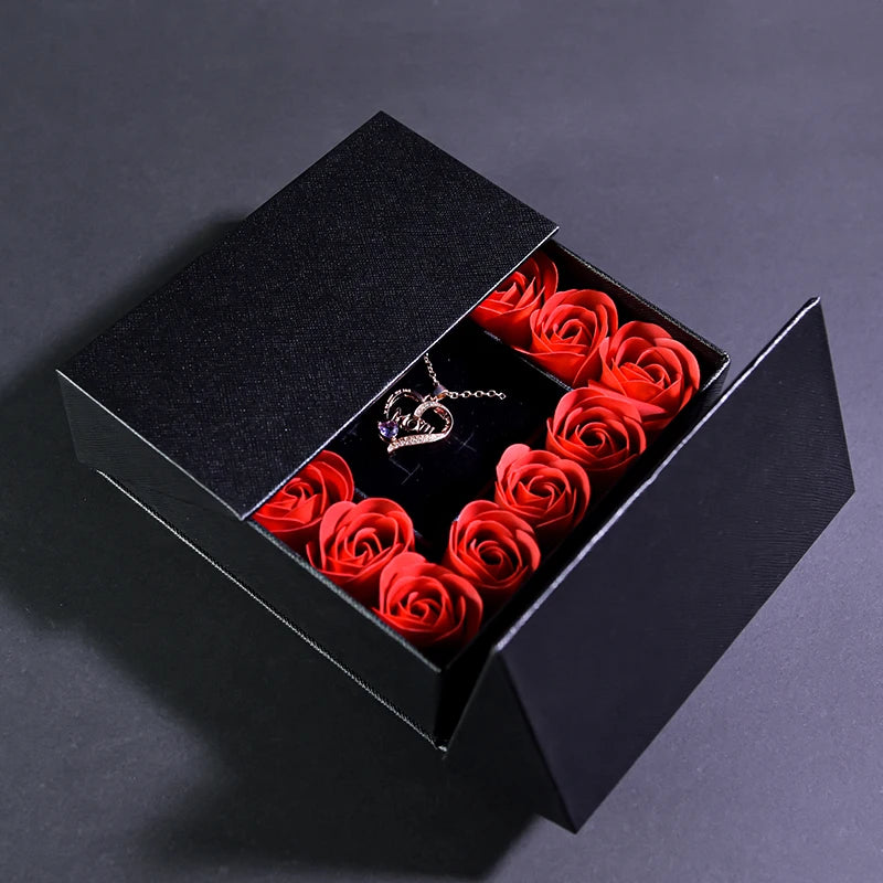 Geschenkbox mit Schmuck & Seifenrose – ideal zum Muttertag oder Jubiläum