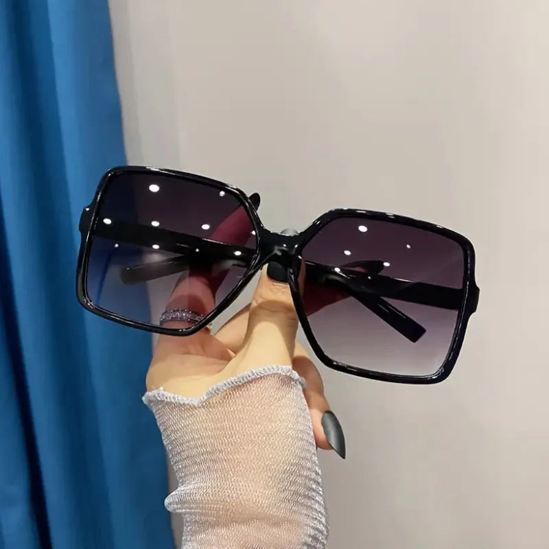 Stylische Oversize-Sonnenbrille